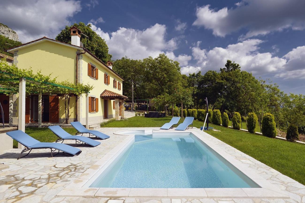 Villa Bella Lupoglav  Екстер'єр фото