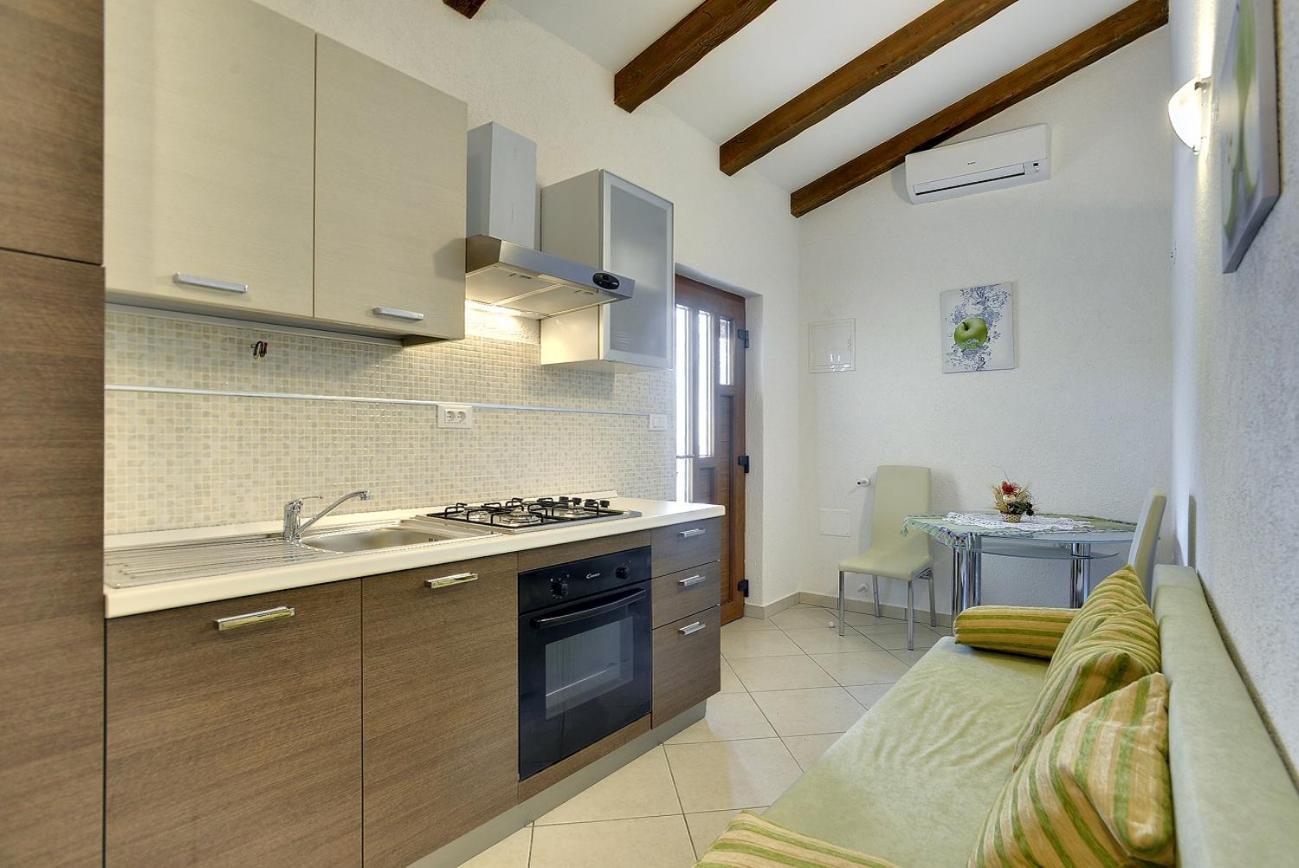 Villa Bella Lupoglav  Екстер'єр фото