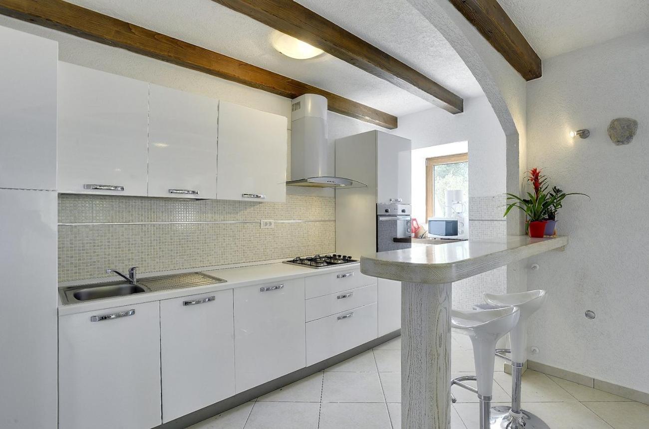Villa Bella Lupoglav  Екстер'єр фото