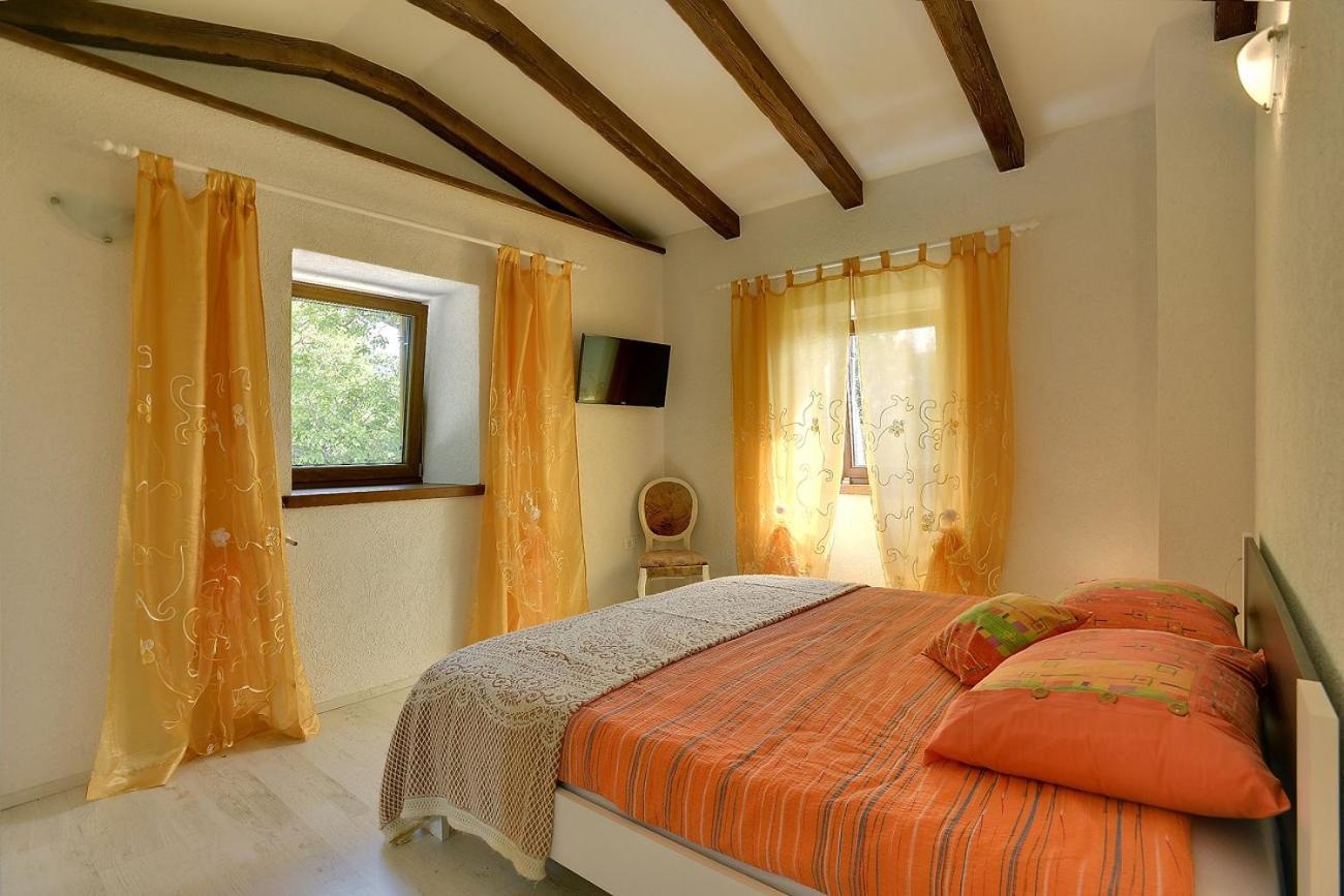 Villa Bella Lupoglav  Екстер'єр фото